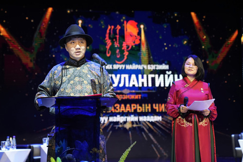 Б.Явуухулангийн нэрэмжит “Мөнгөн хазаарын чимээ” яруу найргийн наадмын шилдэг шүлгүүд тодорлоо